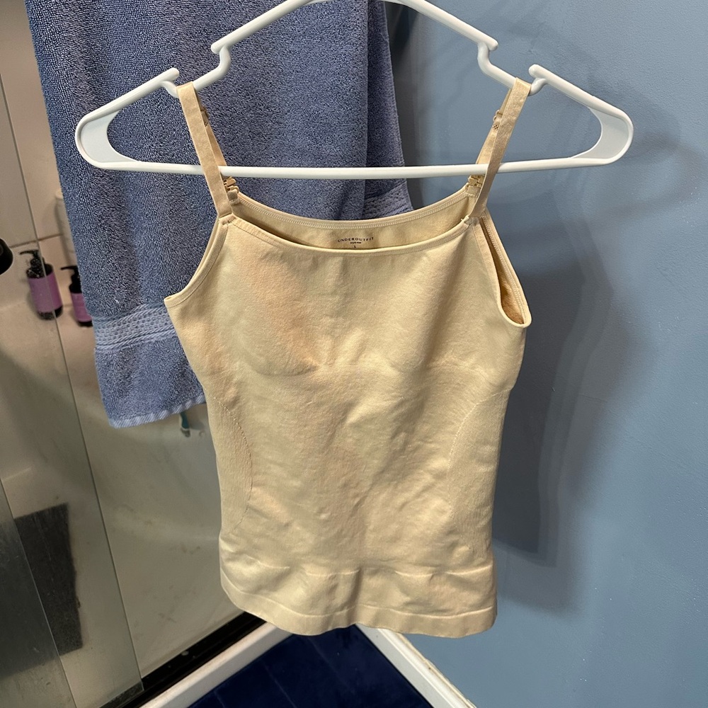 Underoutfit Shaping Cami